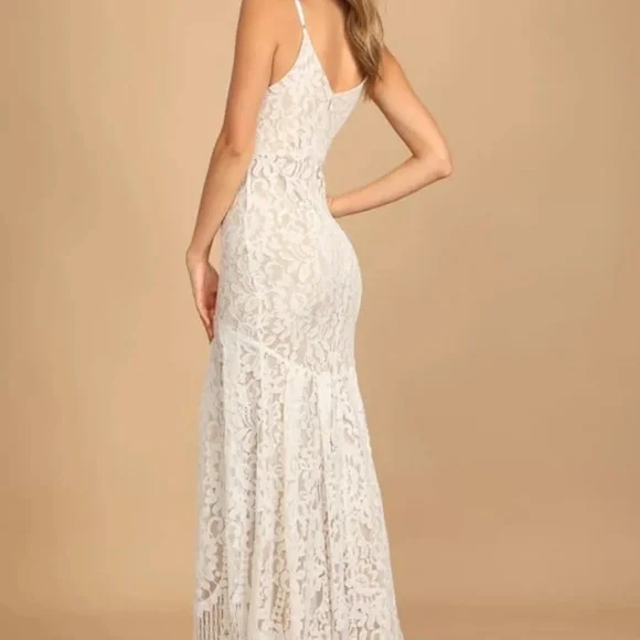 Lulus NWT Flynn white lace - Picture 2 of 9